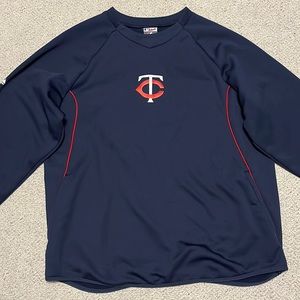 MN Twins Majestic sweatshirt - excellent condition!